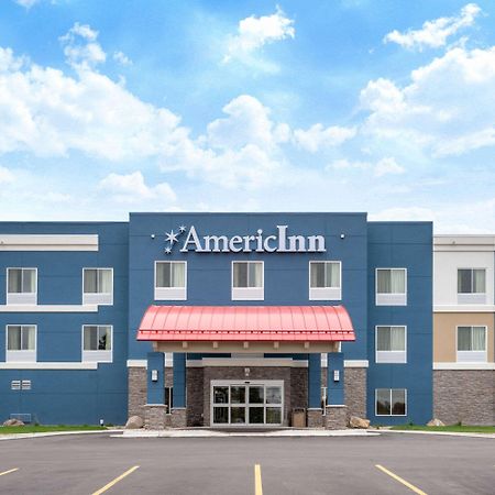 Americinn By Wyndham Windom Εξωτερικό φωτογραφία
